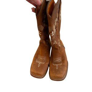 La Sierra Womens Boots Size US 6.5 Floral Embroidered Square Toe Western-Style